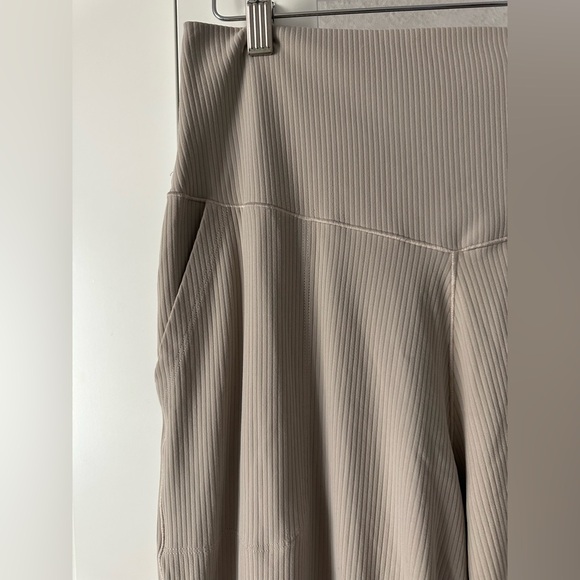 aerie Ribbed Wide-Leg Pants in Light Beige - Picture 5 of 7